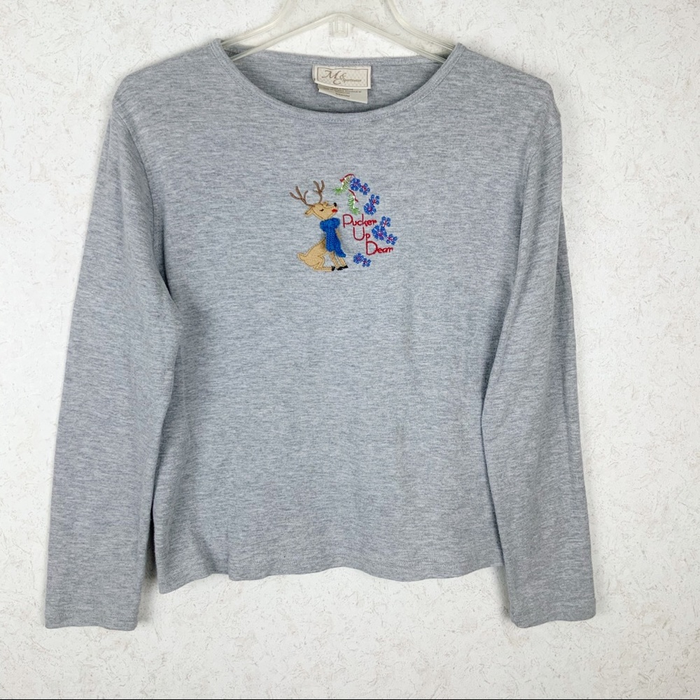 M & C Sportswear Pucker up mistletoe reindeer top Christmas holiday
